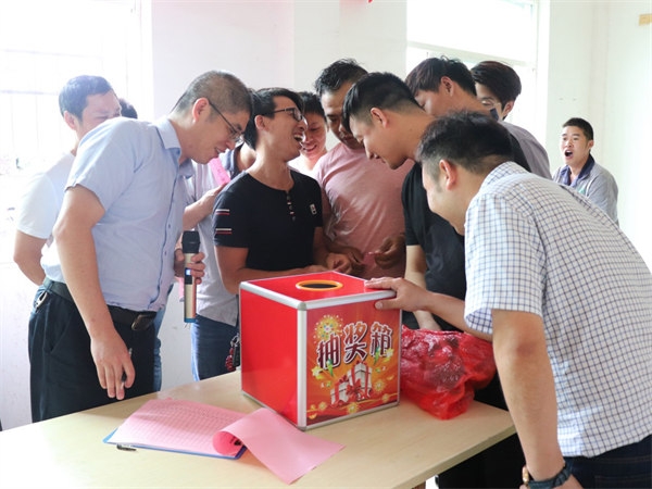 2019年度6月全勤奖新鲜出炉啦！看看2169千元大奖花落谁家