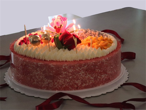 康拓员工生日会 | 奋斗的时光，温暖的微笑！